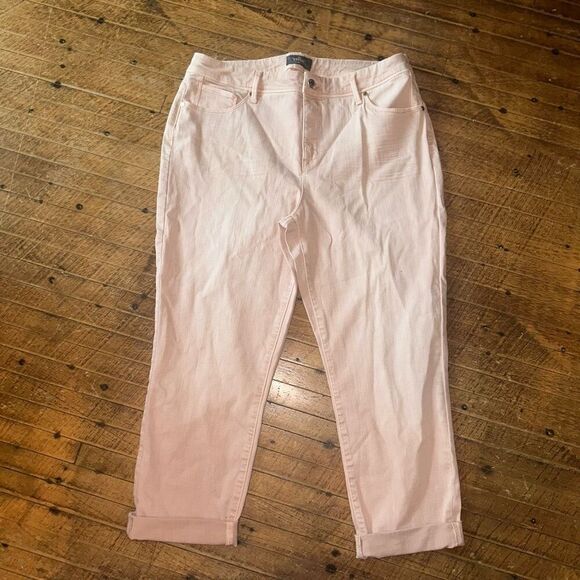 Chico’s So Slimming Girlfriend 24 inch Crop shimmery jeans - Picture 1 of 3